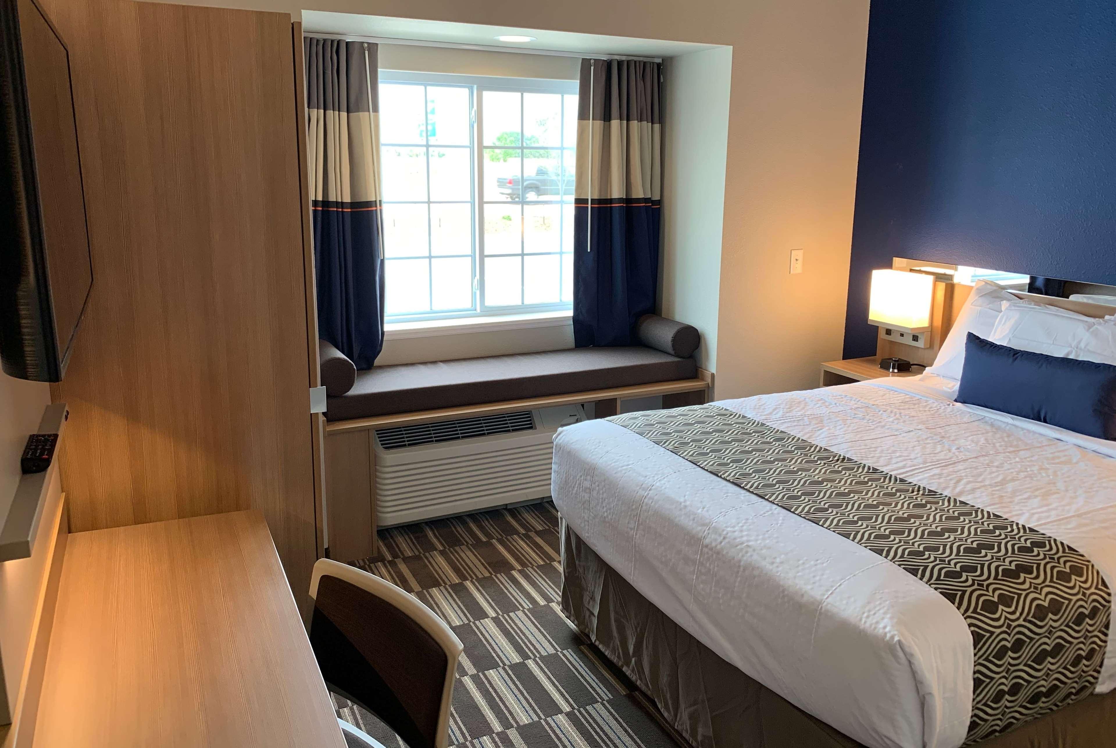 Microtel Inn & Suites By Wyndham Fountain Fort Carson Zewnętrze zdjęcie