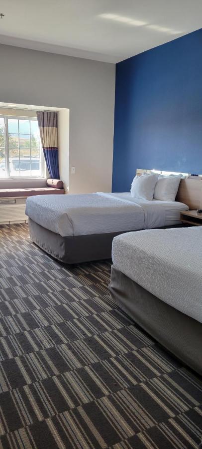 Microtel Inn & Suites By Wyndham Fountain Fort Carson Zewnętrze zdjęcie